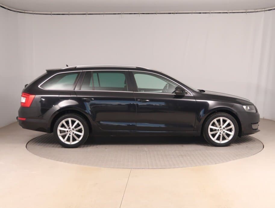 2016 Škoda OCTAVIA - 8