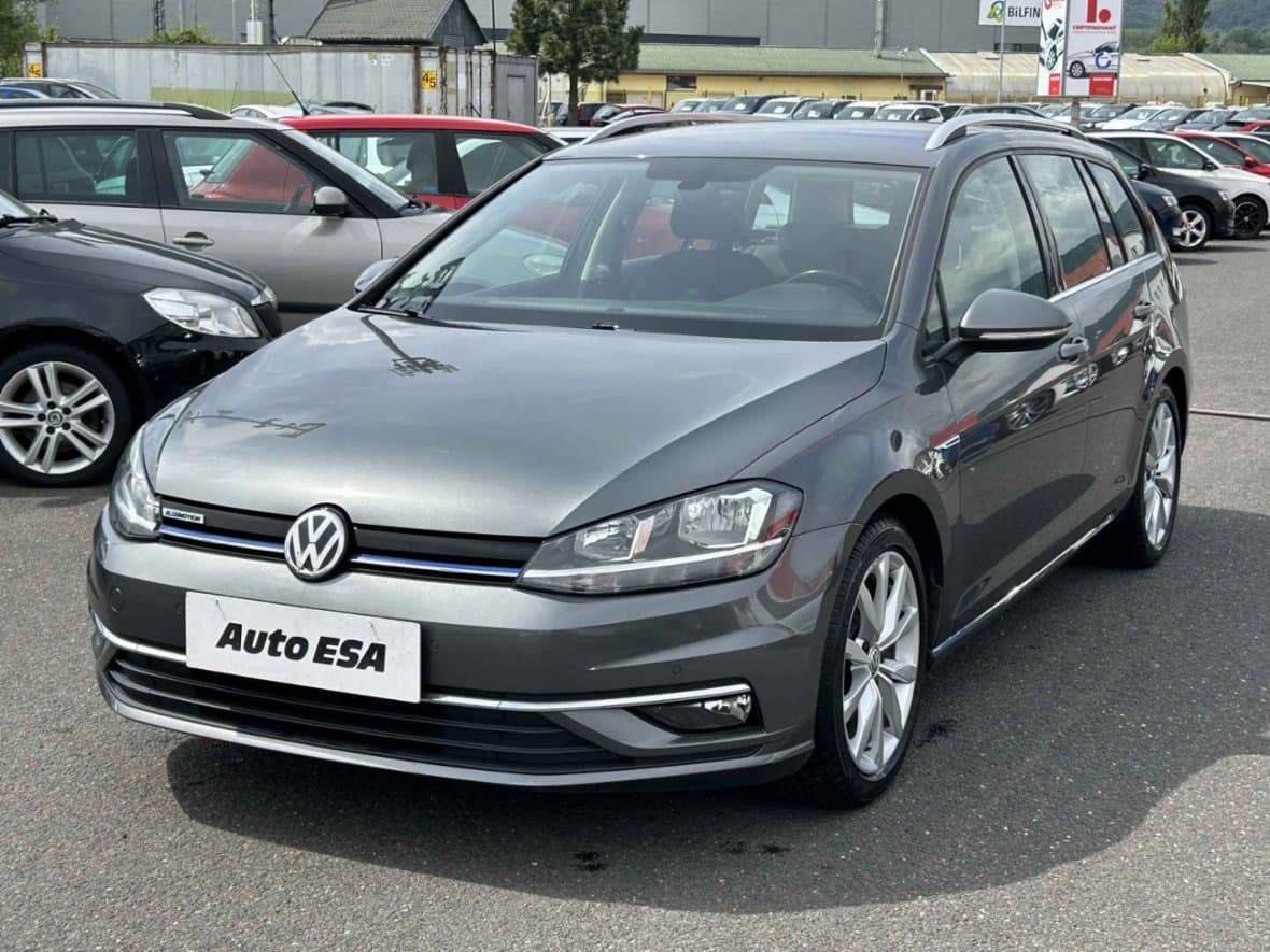 2018 Volkswagen GOLF - 3