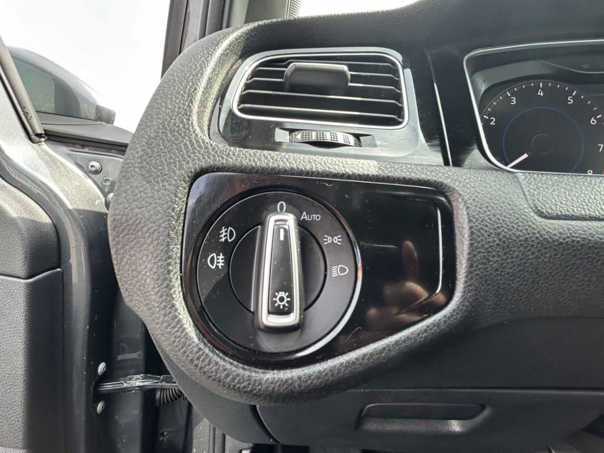 2018 Volkswagen GOLF - 14