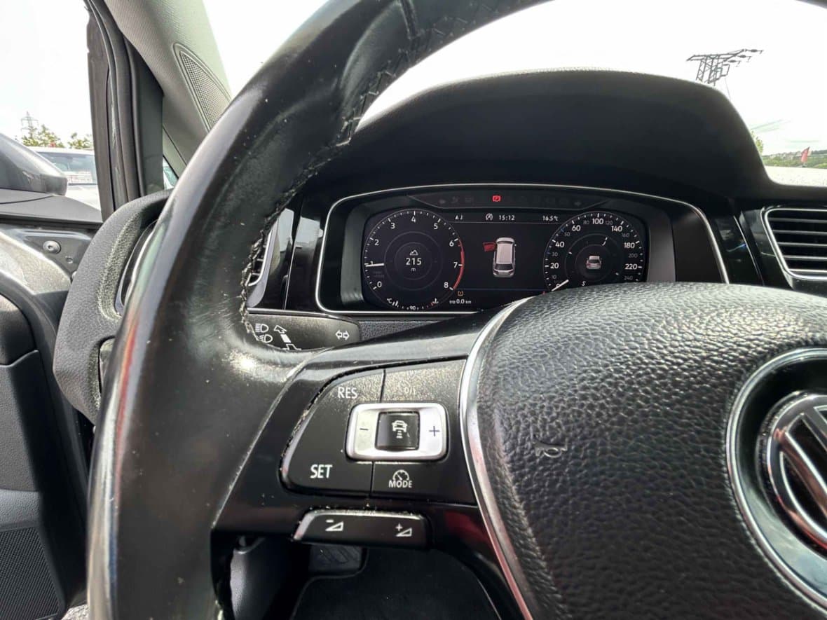 2018 Volkswagen GOLF - 19
