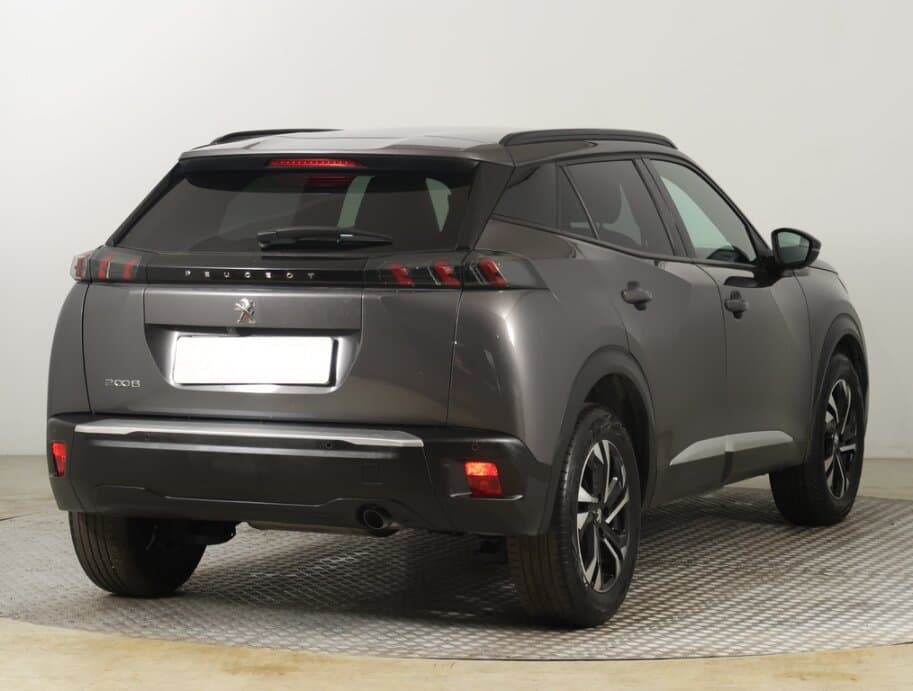 2023 Peugeot 2008 - 7