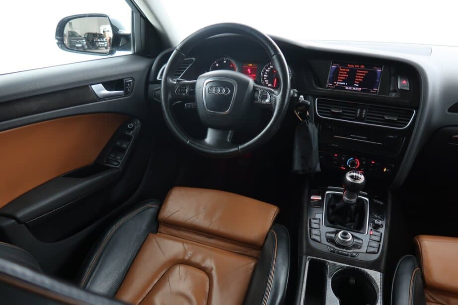 2010 Audi A4 - 9