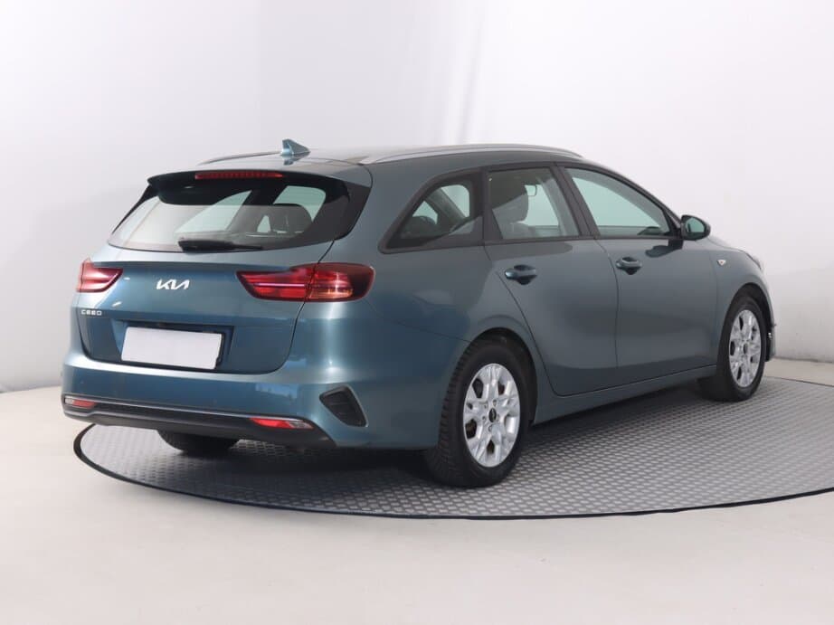 2023 Kia CEE'D - 7