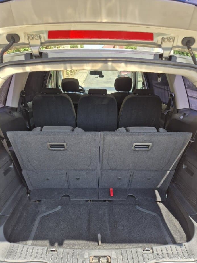2009 Ford S-MAX - 18