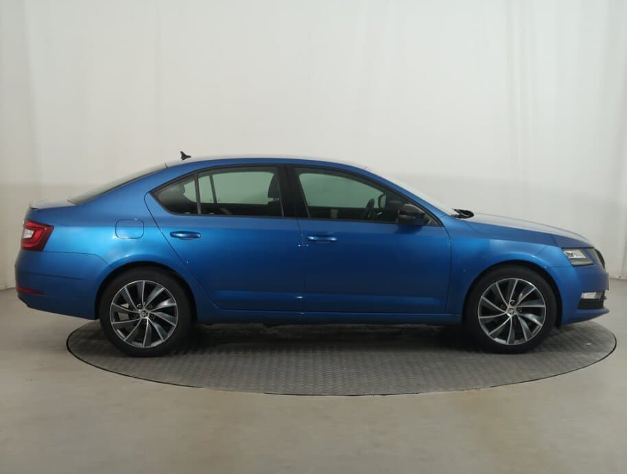 2020 Škoda OCTAVIA - 8