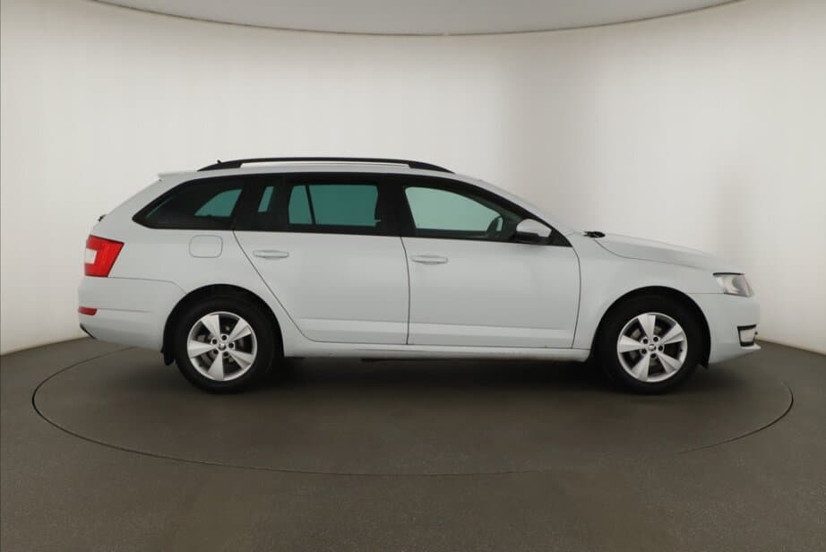 2014 Škoda OCTAVIA - 8