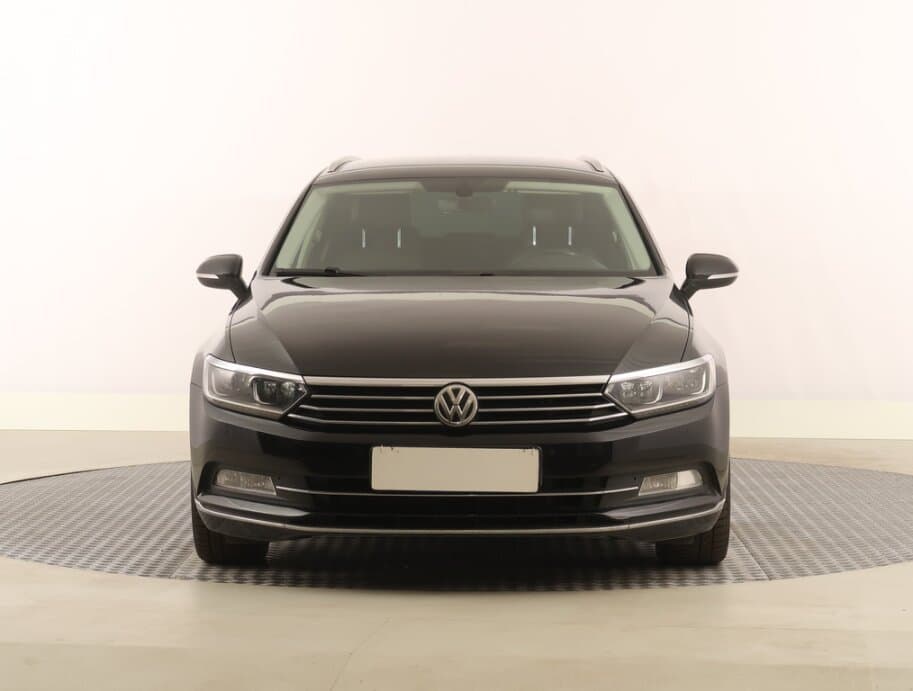 2015 Volkswagen PASSAT - 4