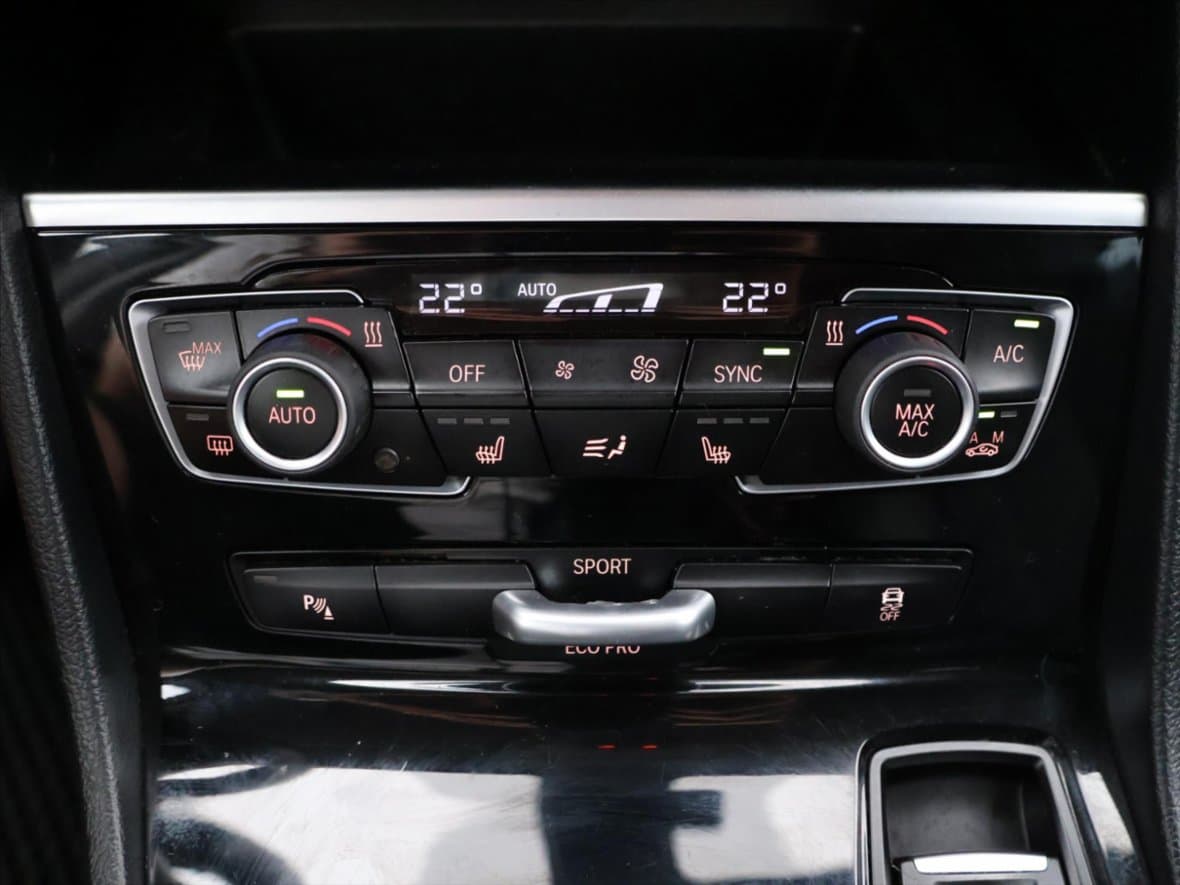 2016 BMW 2-SERIES - 18