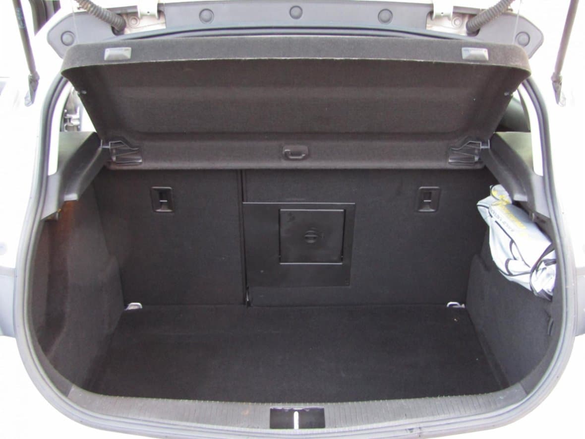 2010 Opel ASTRA - 19