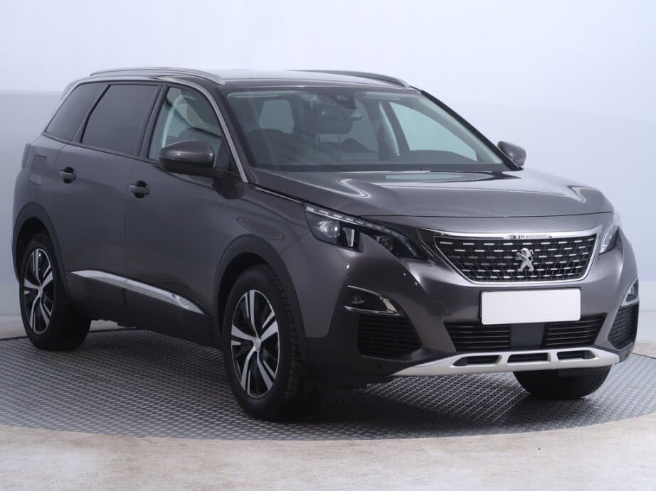 Peugeot 5008, 1.5 BlueHDiActive Pack , 7 míst,