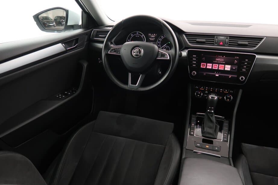 2018 Škoda SUPERB - 9