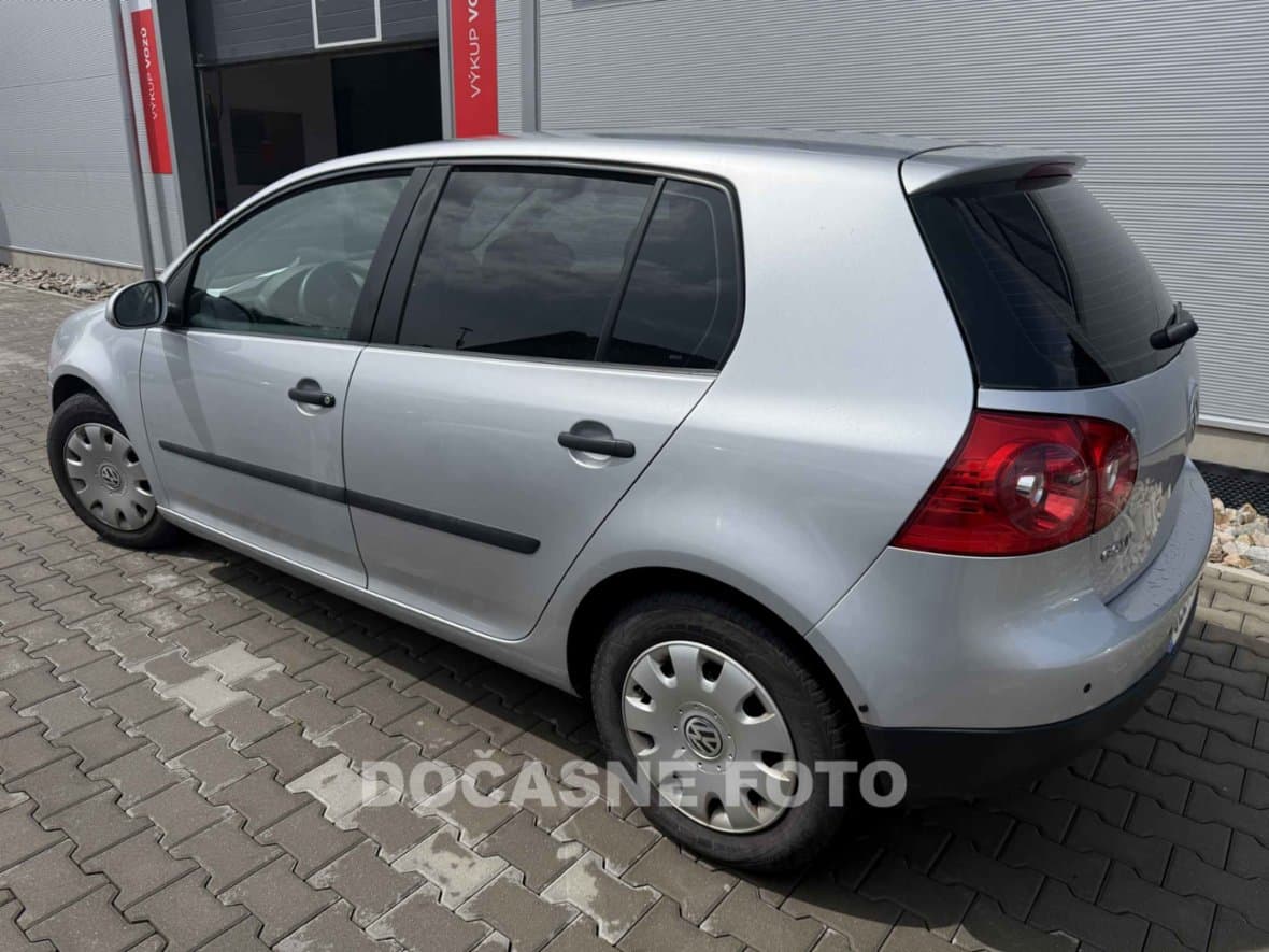 2006 Volkswagen GOLF - 2