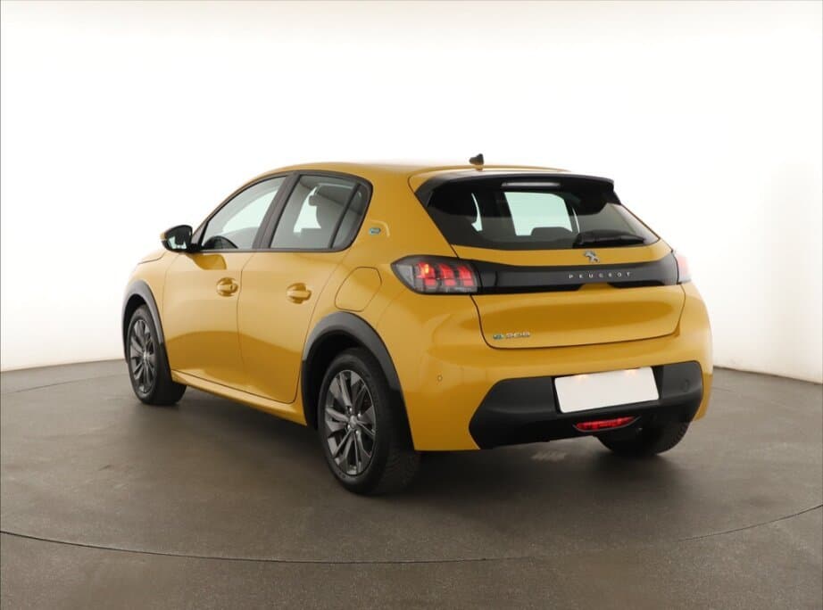 2021 Peugeot 208 - 5