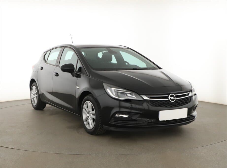 Opel Astra, 1.6 CDTI, Klima, Tempomat,, Hatchback,
