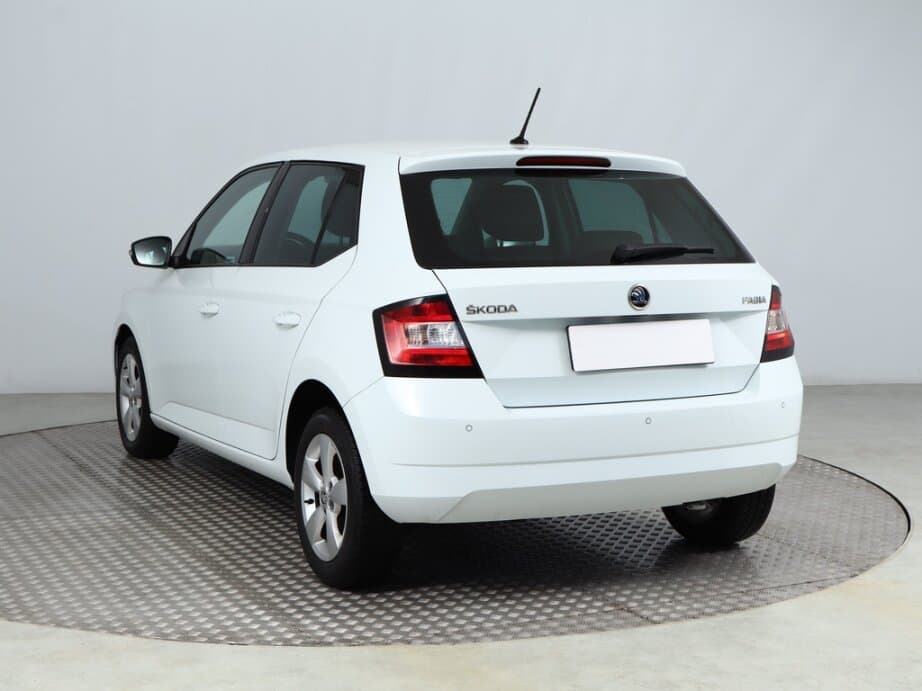 2015 Škoda FABIA - 5