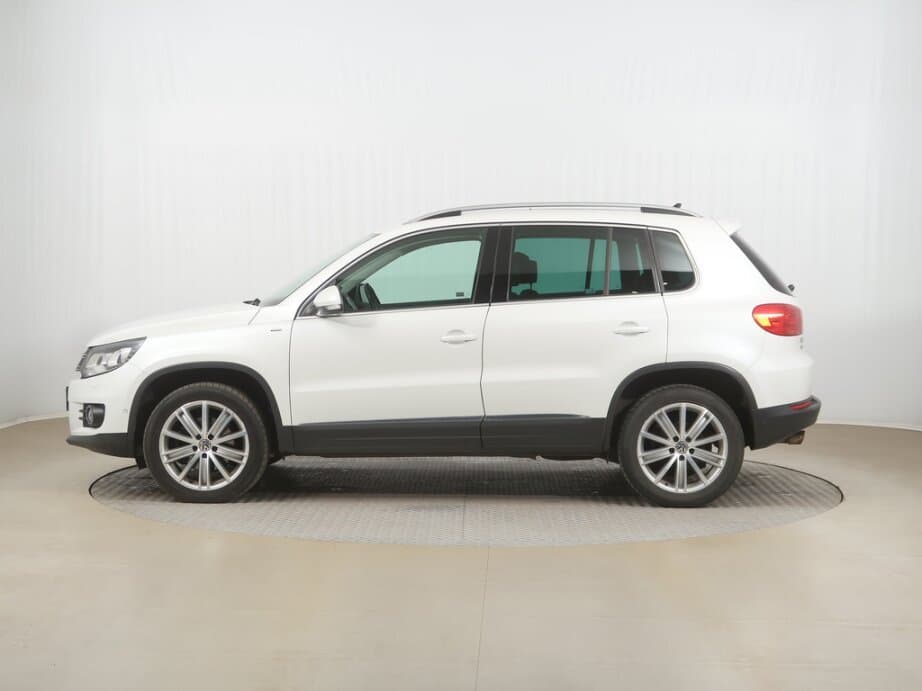 2014 Volkswagen TIGUAN - 4