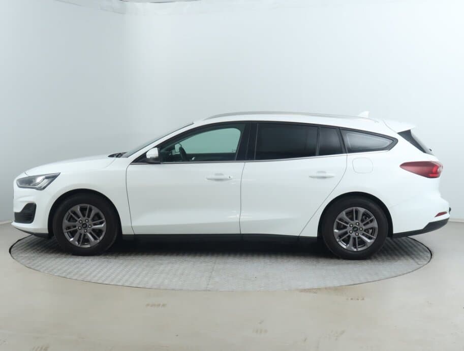 2024 Ford FOCUS - 4