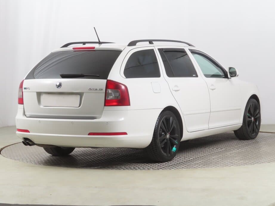 2010 Škoda OCTAVIA - 7