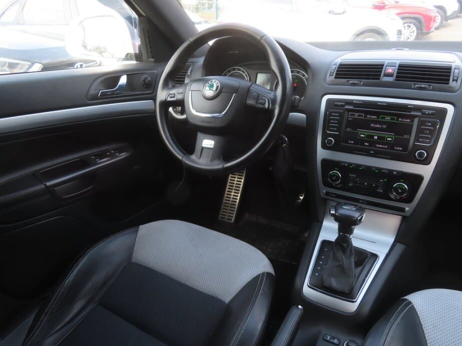 2010 Škoda OCTAVIA - 9