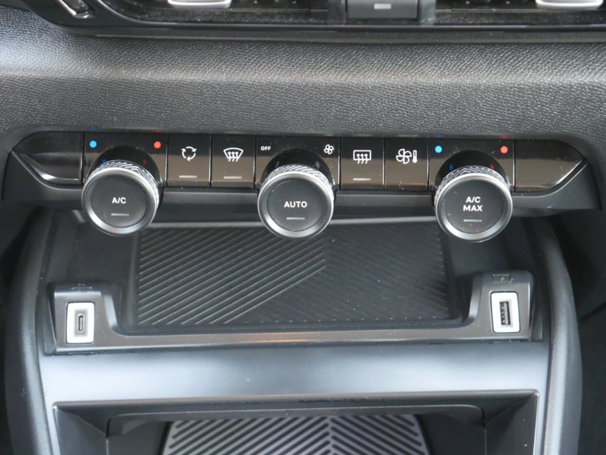 2021 Citroen C4 - 13