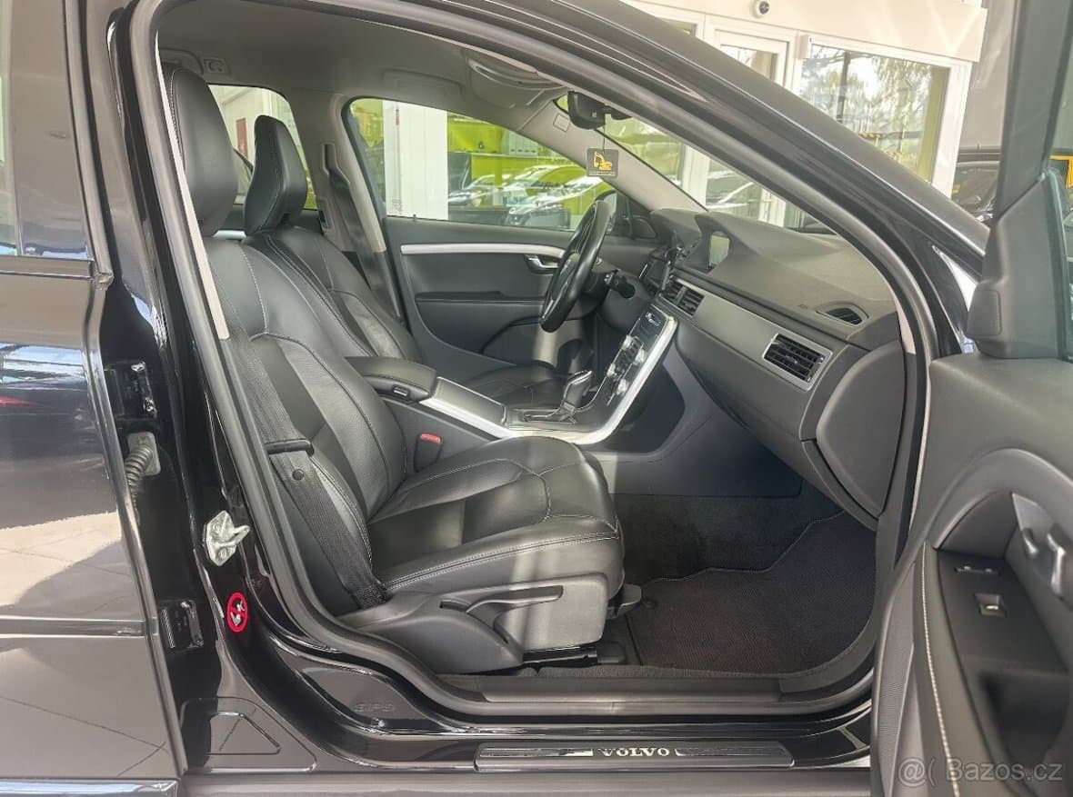 2015 Volvo V70 - 6