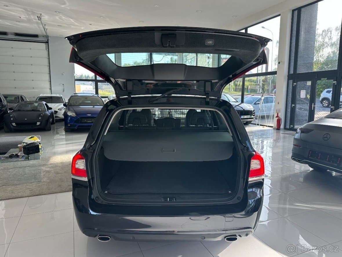 2015 Volvo V70 - 19