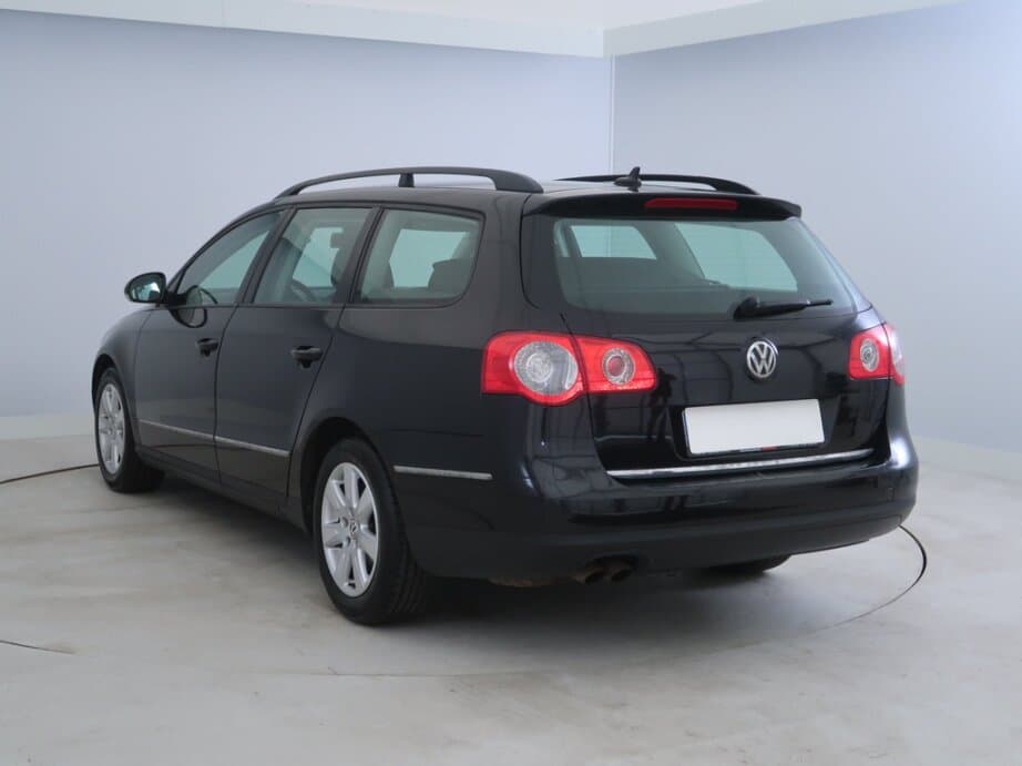 2007 Volkswagen PASSAT - 5