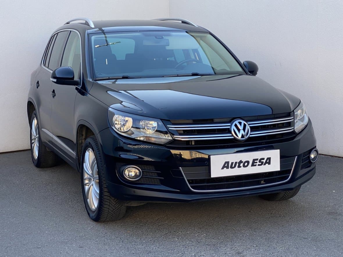 2012 Volkswagen TIGUAN