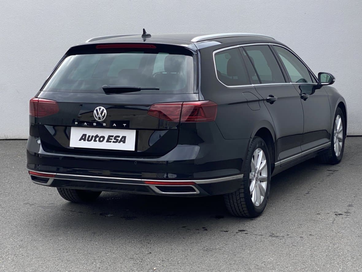 2020 Volkswagen PASSAT - 4