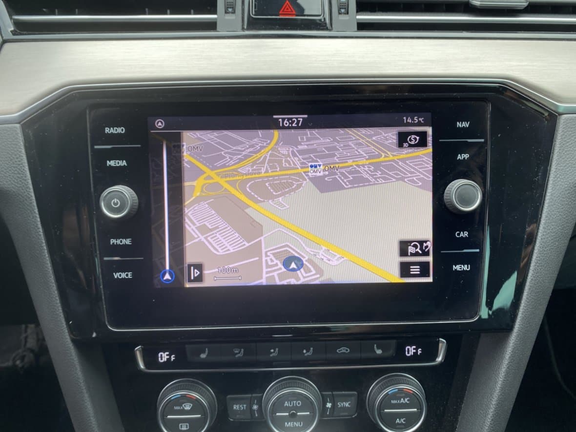 2020 Volkswagen PASSAT - 17