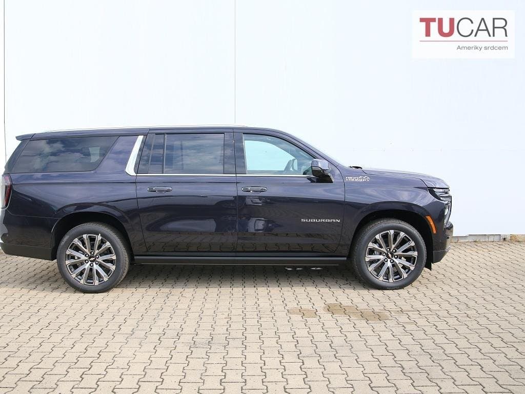 2026 Chevrolet SUBURBAN - 3