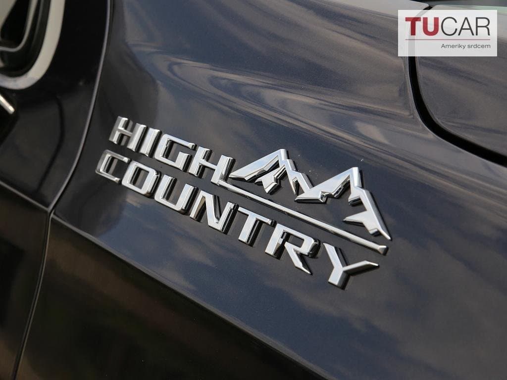 2026 Chevrolet SUBURBAN - 13