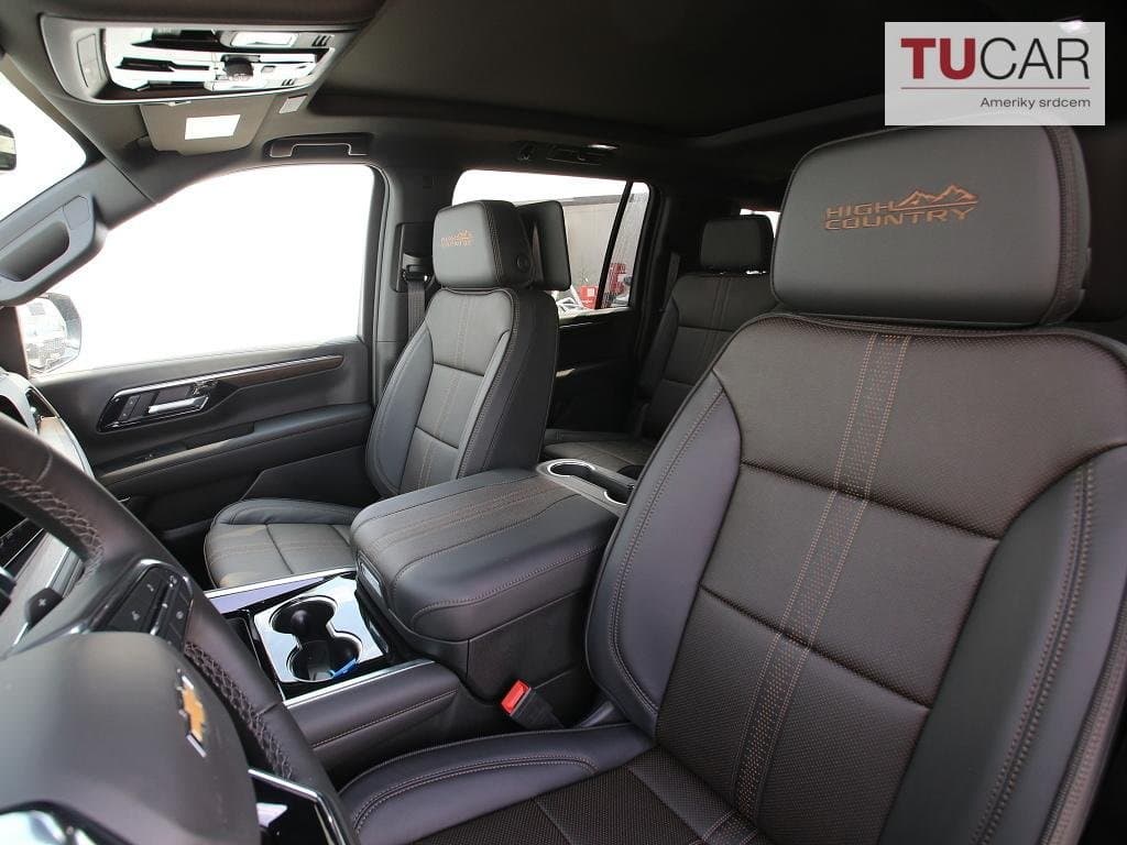 2026 Chevrolet SUBURBAN - 15