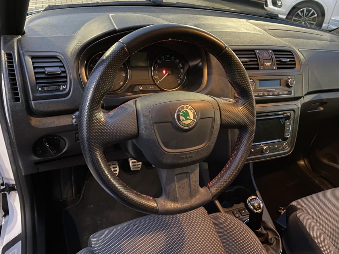 2013 Škoda FABIA - 12