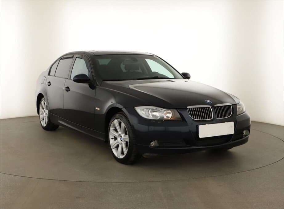 BMW Řada 3, 318 i, Navi, Klima, Tempomat,,