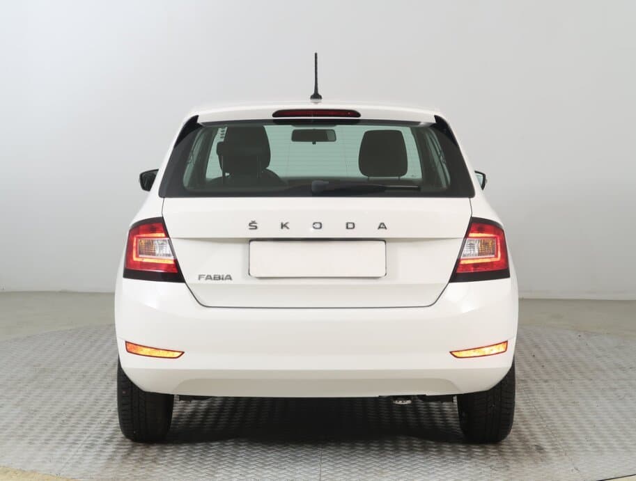 2020 Škoda FABIA - 6