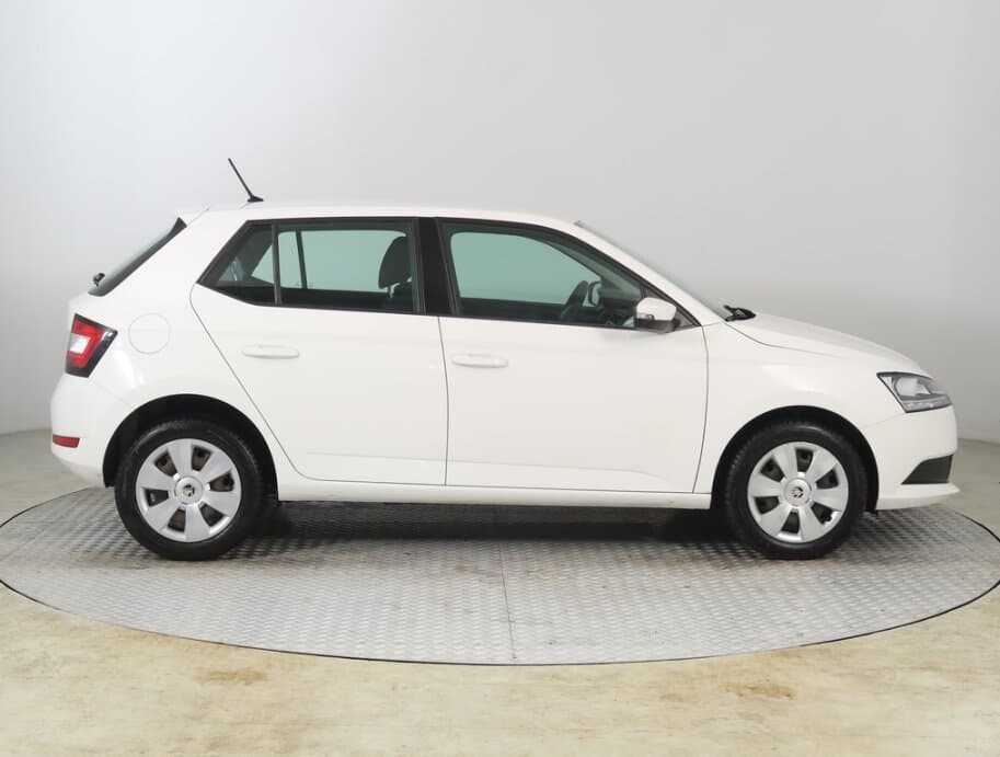 2020 Škoda FABIA - 8