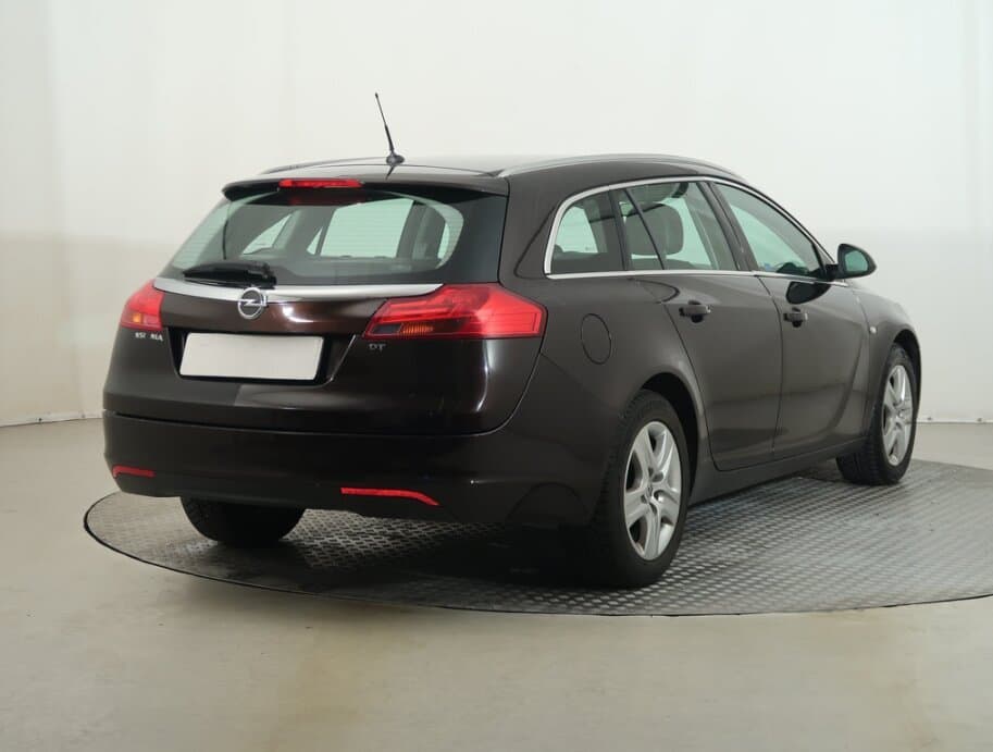 2013 Opel INSIGNIA - 7