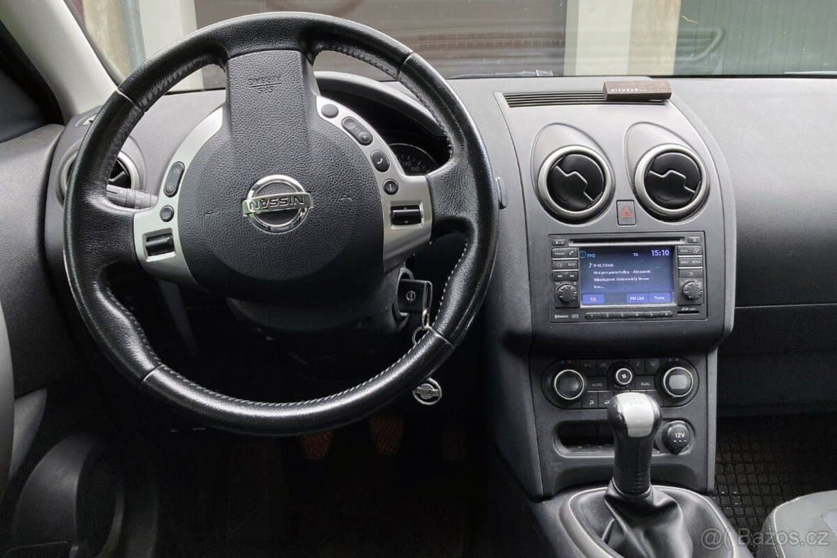Nissan QASHQAI - 12