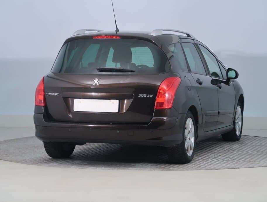 2012 Peugeot 308 - 7
