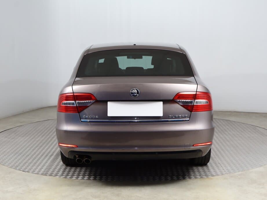 2013 Škoda SUPERB - 6