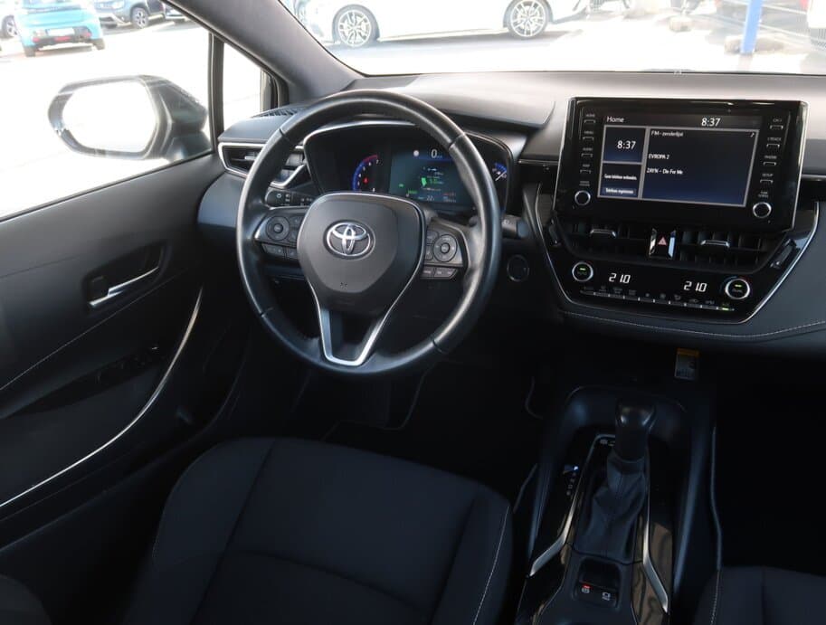 2021 Toyota COROLLA - 9