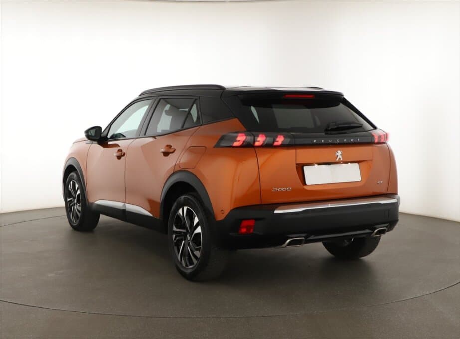 2022 Peugeot 2008 - 5
