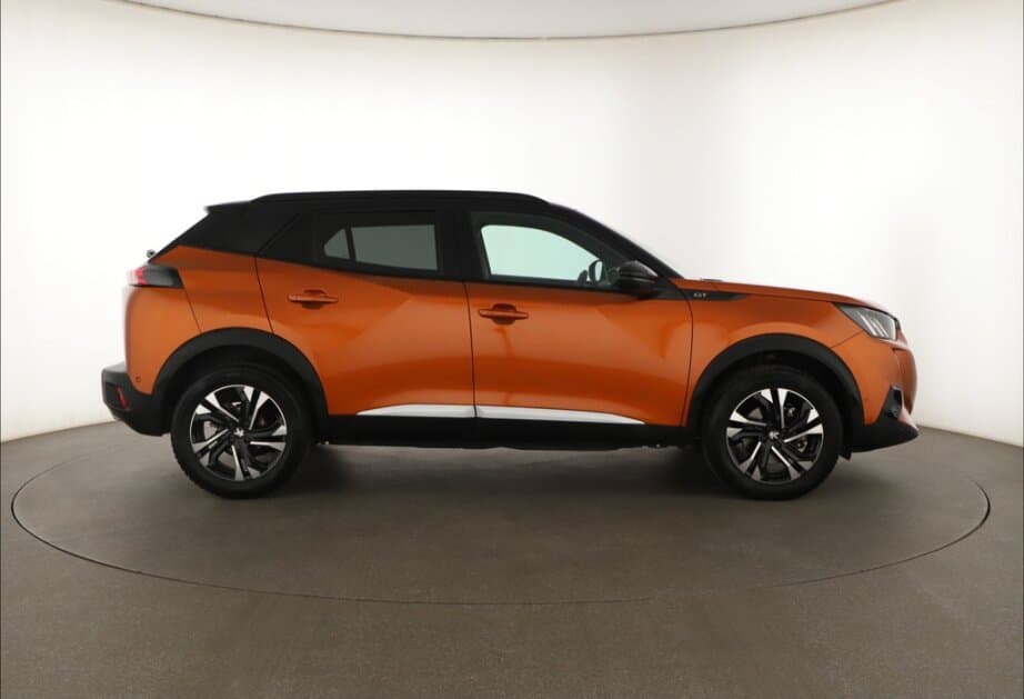 2022 Peugeot 2008 - 8
