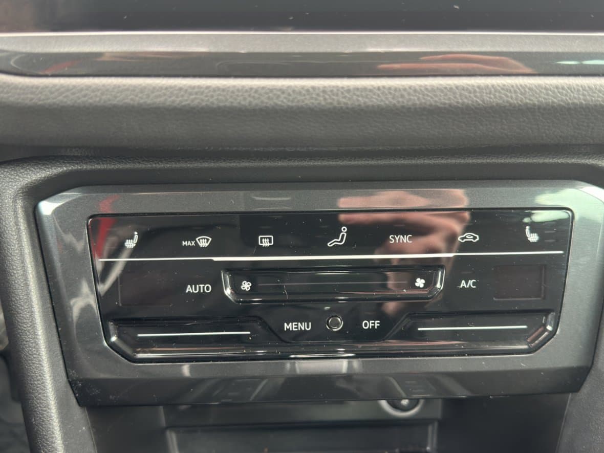 2021 Volkswagen TIGUAN - 16