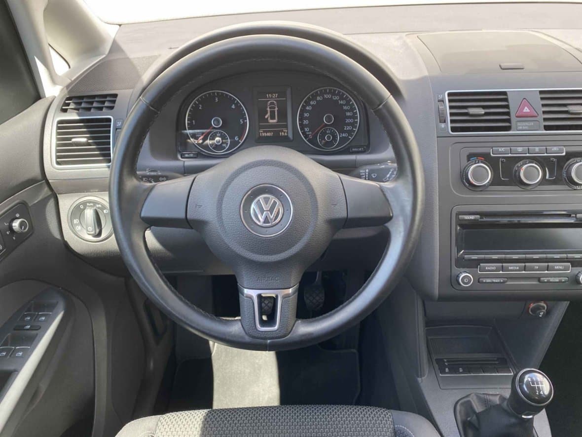 2013 Volkswagen TOURAN - 11