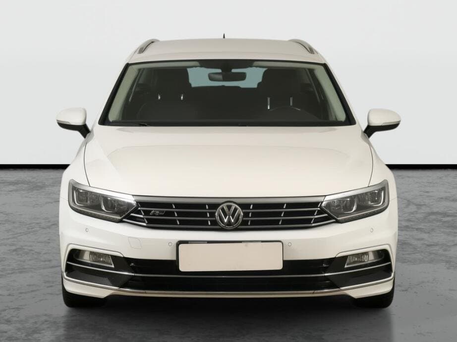 2019 Volkswagen PASSAT - 2