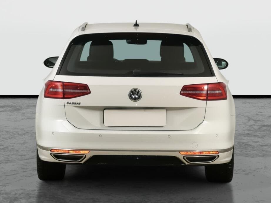 2019 Volkswagen PASSAT - 6