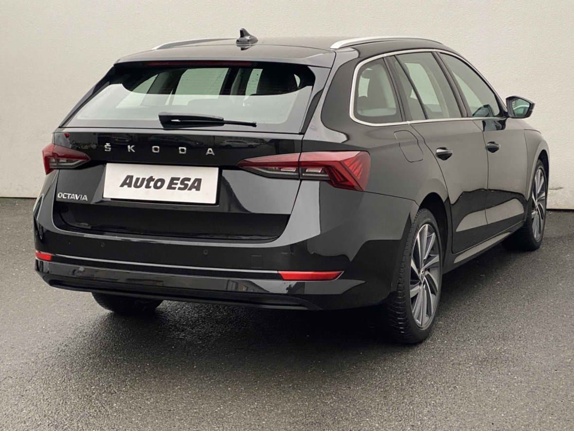 2022 Škoda OCTAVIA - 4