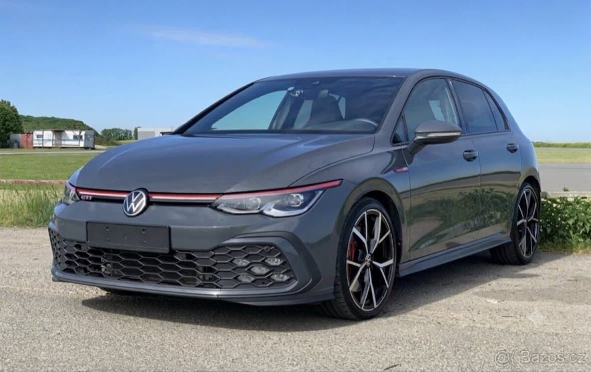 2021 Volkswagen GOLF - 2